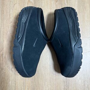 Nike Men's Black Loafers
